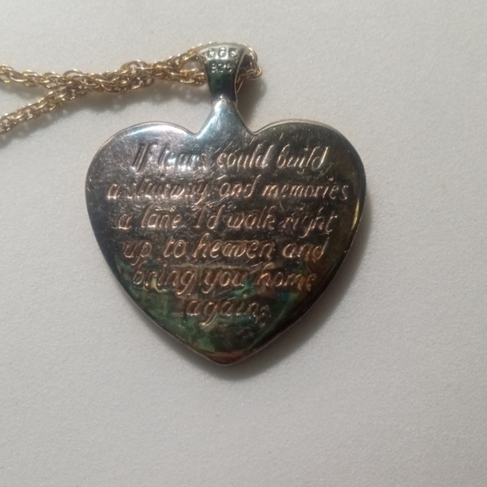 ✨ Two Tone Angel Wing Memorial Heart Necklace ✨ - Picture 2 of 5